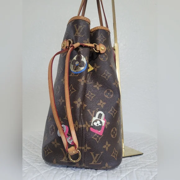 Louis Vuitton Brown Monogram Neverfull Tote with Decorative Patch Accents - Picture 2 of 16